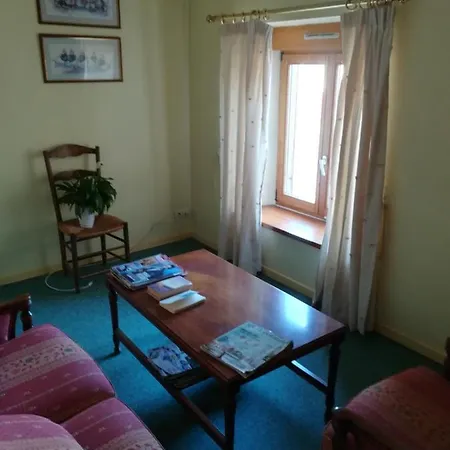 Hotel De La Place Liffol-le-Grand